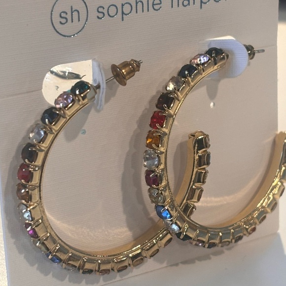 Hoops - Picture 6 of 7